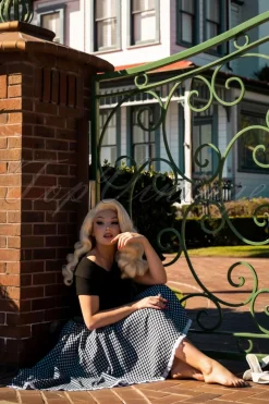 Glamour Bunny Brigitte Gingham Swing Jurk In Zwart En Wit><noscript><img width=