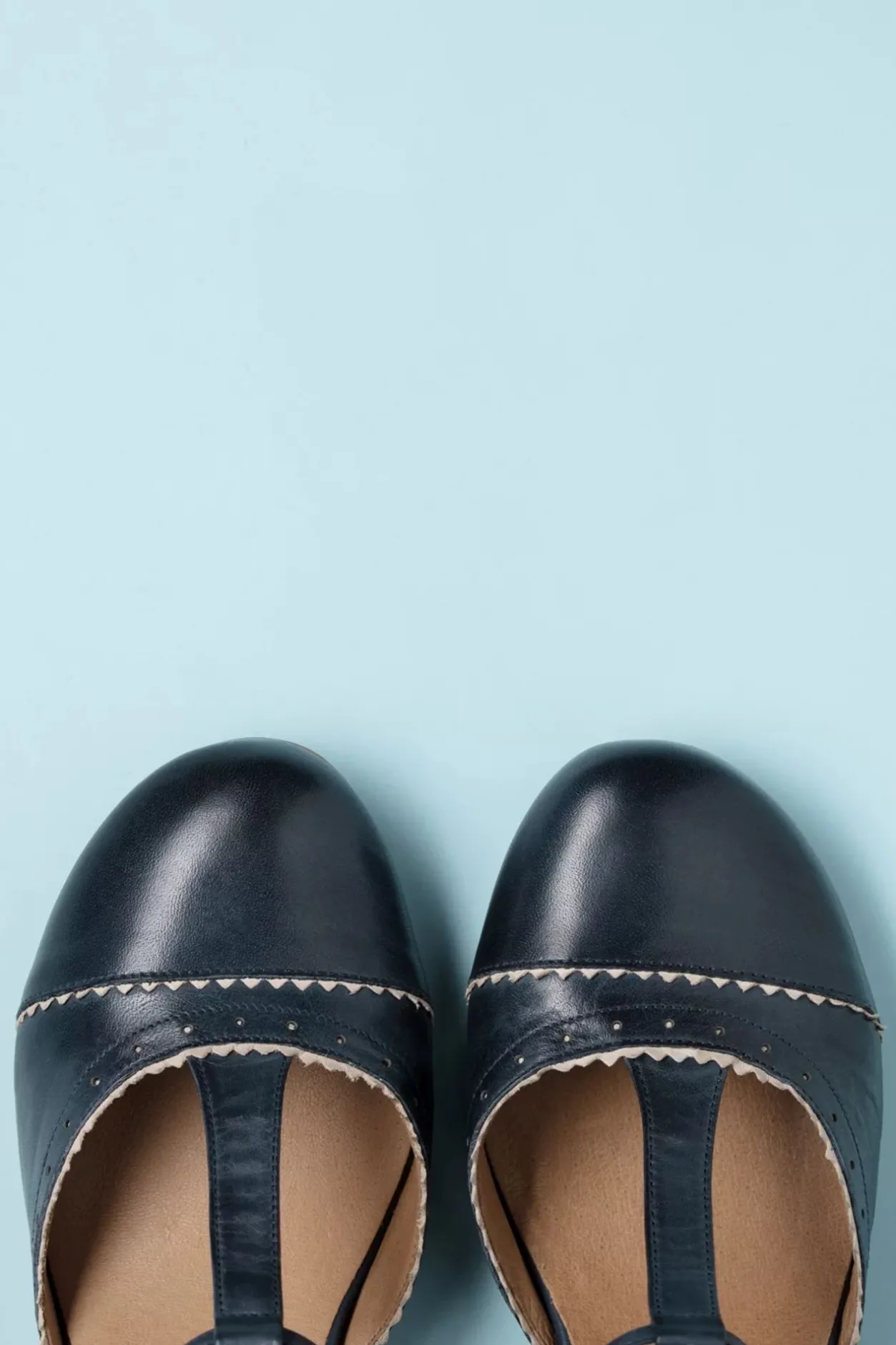 Miz Mooz Fernie T-Strap Pumps In Denim En Creme>Vrouwen Pumps