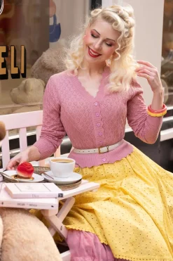 Vixen Heart Pattern Scallop Edge Cardigan In Roze>Vrouwen Vestjes