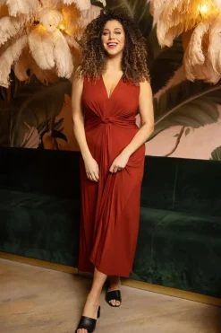 Surkana Jasmine Maxi Jurk In Steenrood>Vrouwen Plus Size Jurken