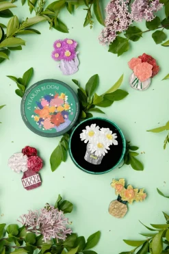 Erstwilder Joy For Ever Broche><noscript><img width=