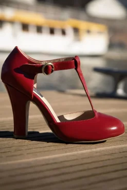 Lola Ramona u2665 Topvintage June Effortlessly Elegant Lakpumps In Vurig Rood><noscript><img width=