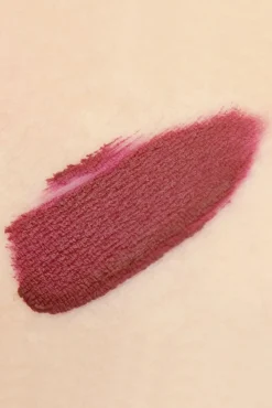 The Balm Maak Kennis Met Matte Hughes In Aanbidding Van Merlot><noscript><img width=