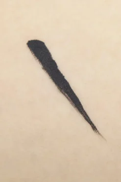 The Balm Schwing Vloeibare Eyeliner In Zwart><noscript><img width=
