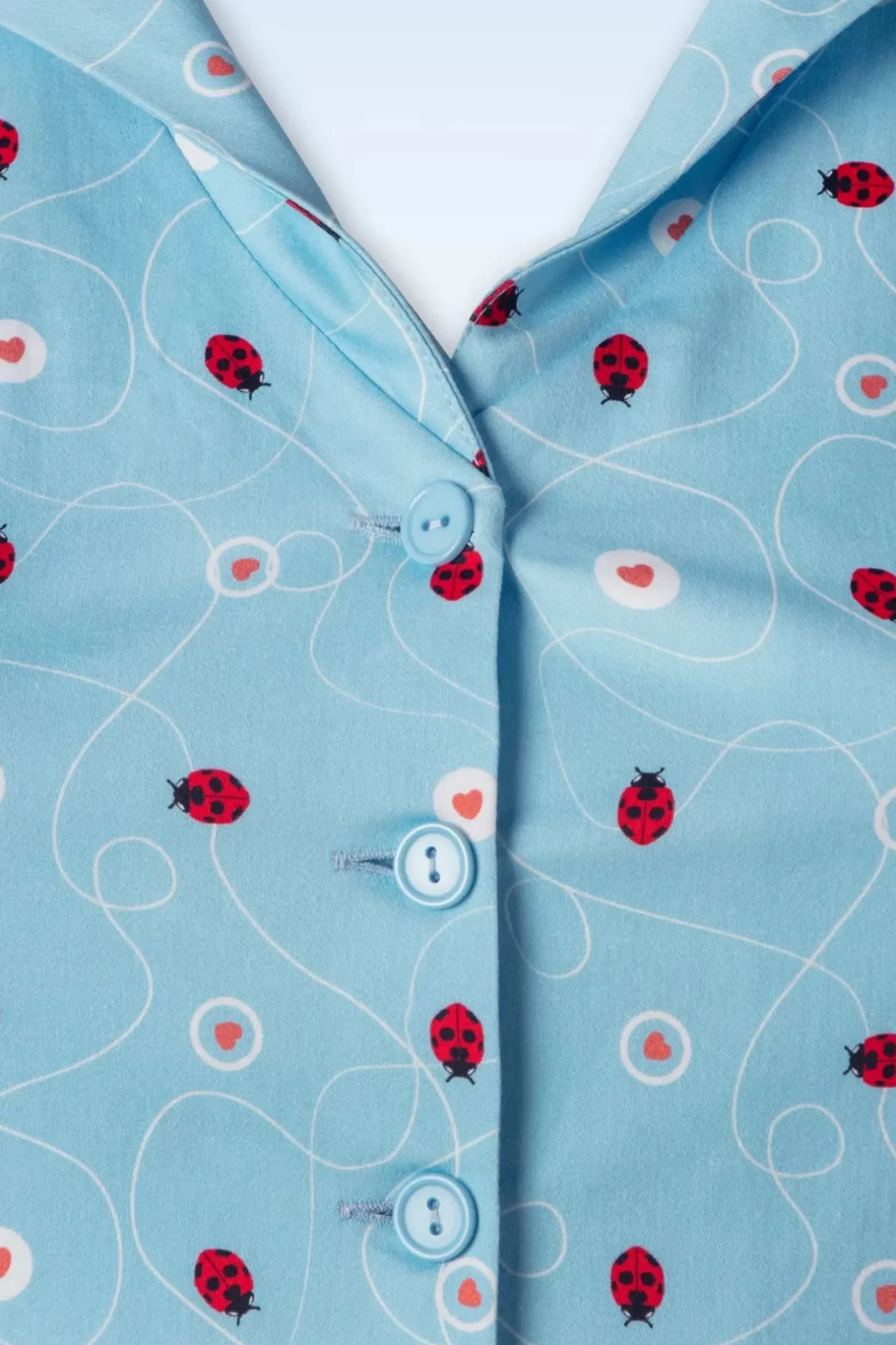 Topvintage Boutique Collection Topvintage Exclusive ~ Angie Swing Jurk In Licht Blauw Met Lieveheersbeestjes Print>Vrouwen Swing Jurken